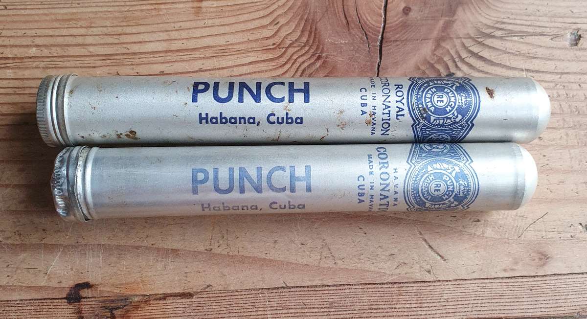 Fabrikaat HenriWintermans Cigar Box with Punch Haban Cuban Cigars