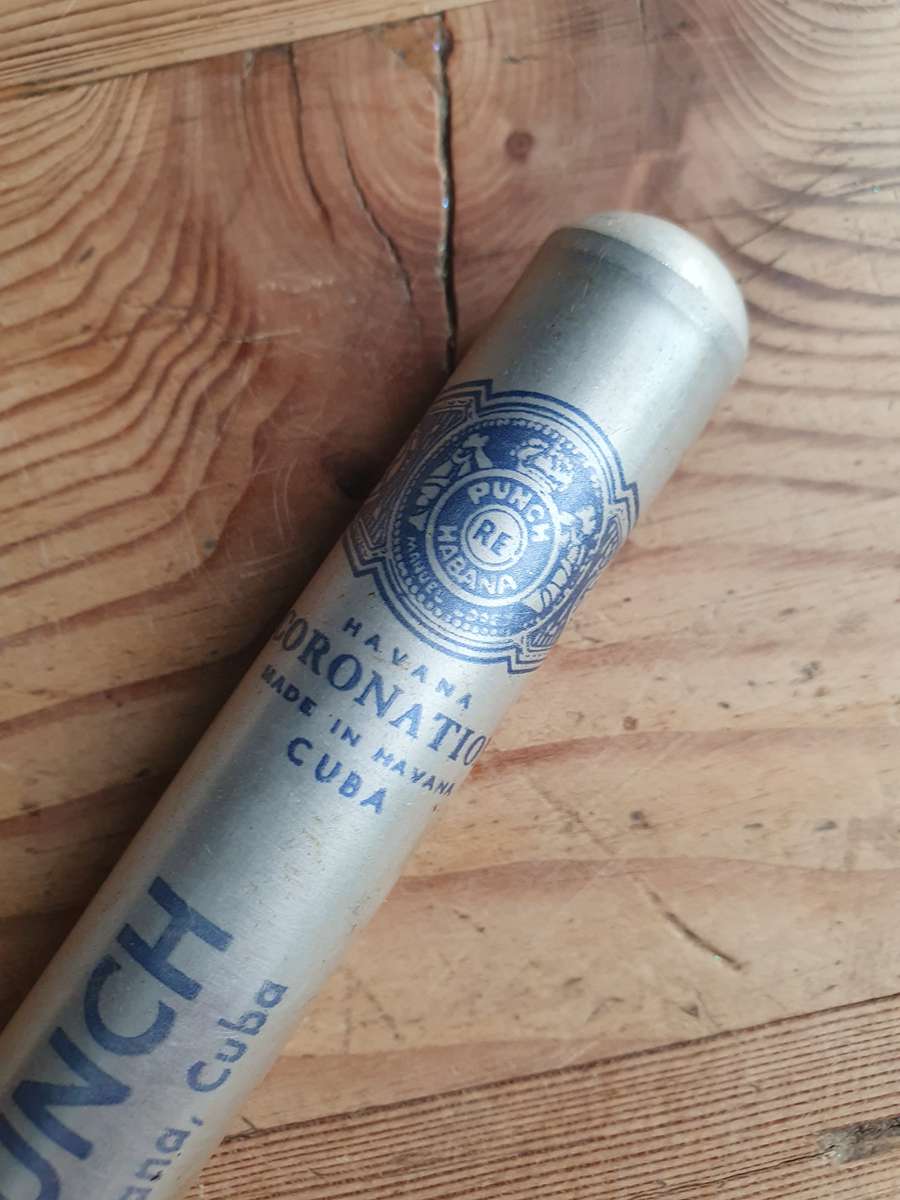 Fabrikaat HenriWintermans Cigar Box with Punch Haban Cuban Cigars