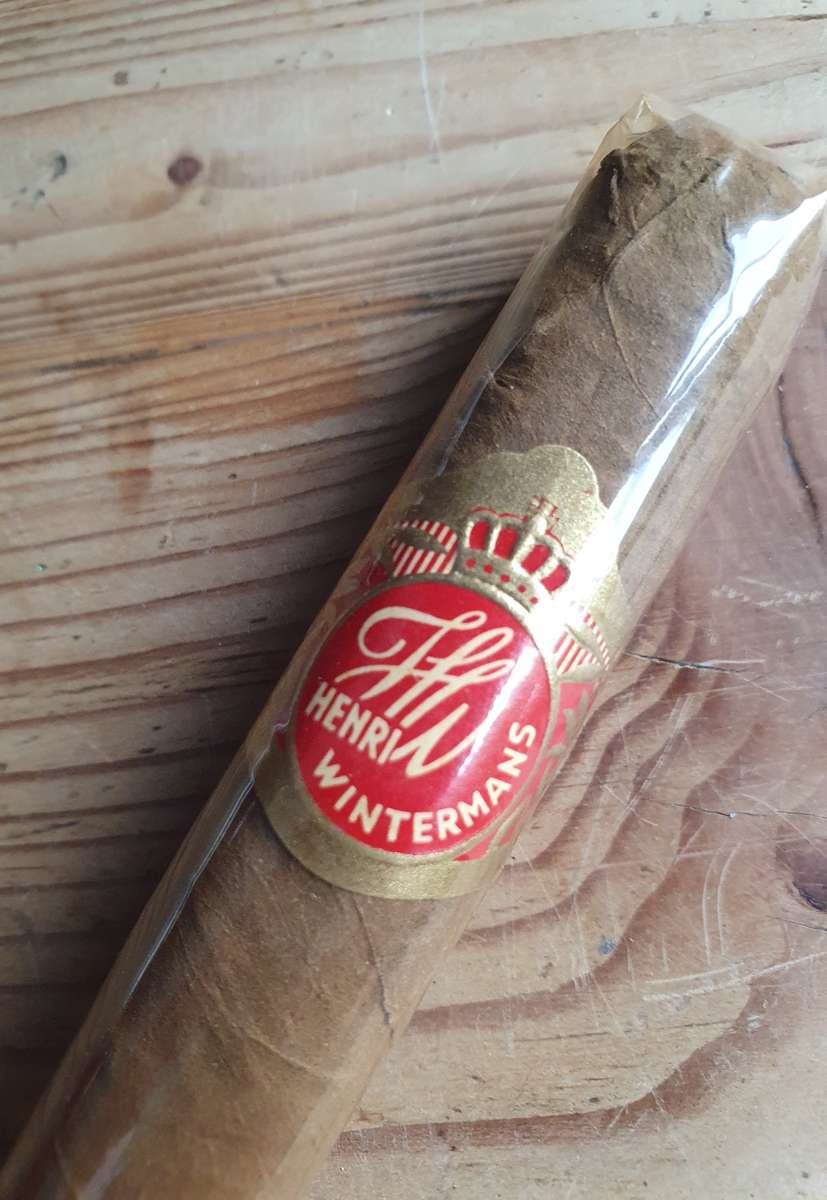 Fabrikaat HenriWintermans Cigar Box with Punch Haban Cuban Cigars