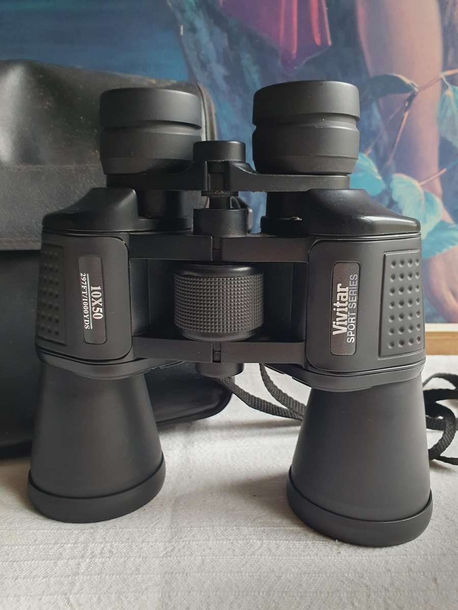 Vivitar Sport Series Binoculars in Bag 10x50 ( Working )