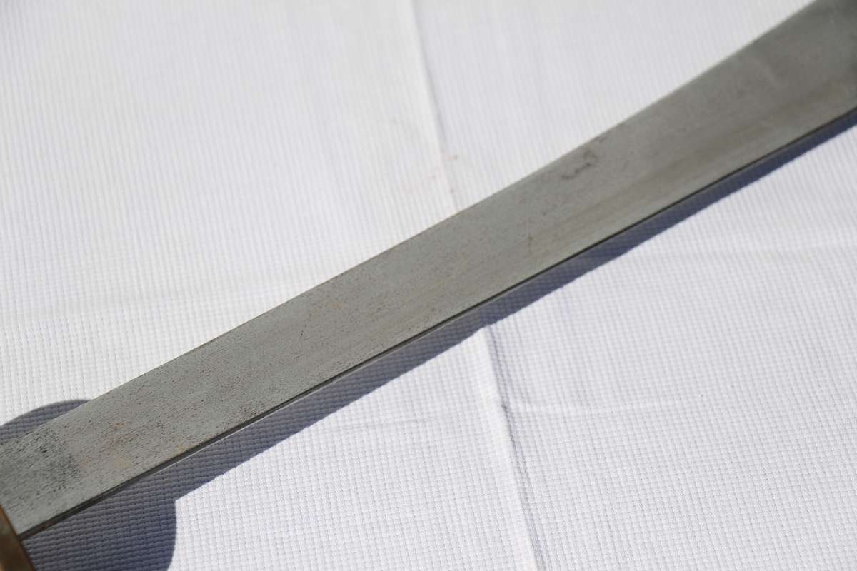 Vintage Chinese Oxtail Saber Metal Sword with Brass Handle