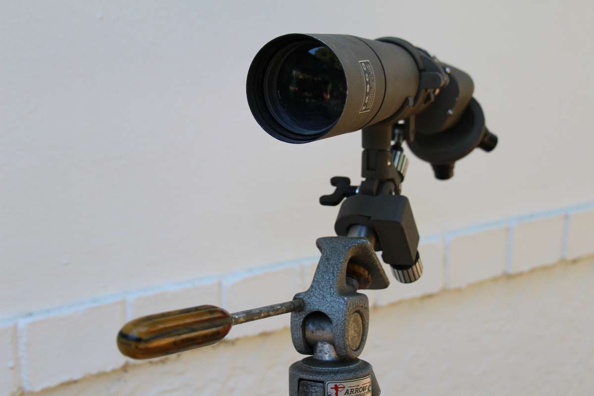 Vintage Tasco Telescope Achromatic Coated Lens Japan with Arrow Adjustable Tripod Chicago