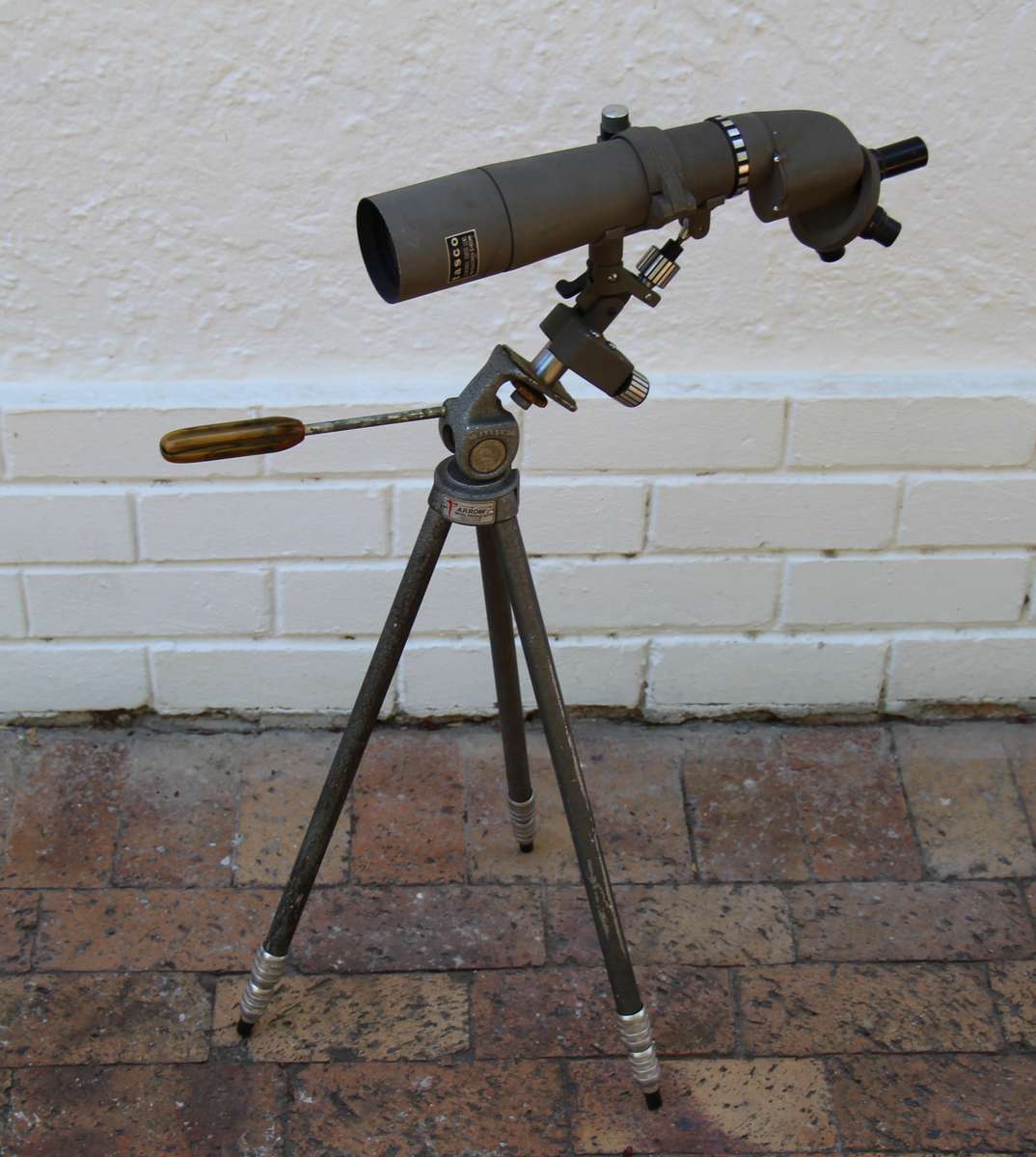 Vintage Tasco Telescope Achromatic Coated Lens Japan with Arrow Adjustable Tripod Chicago