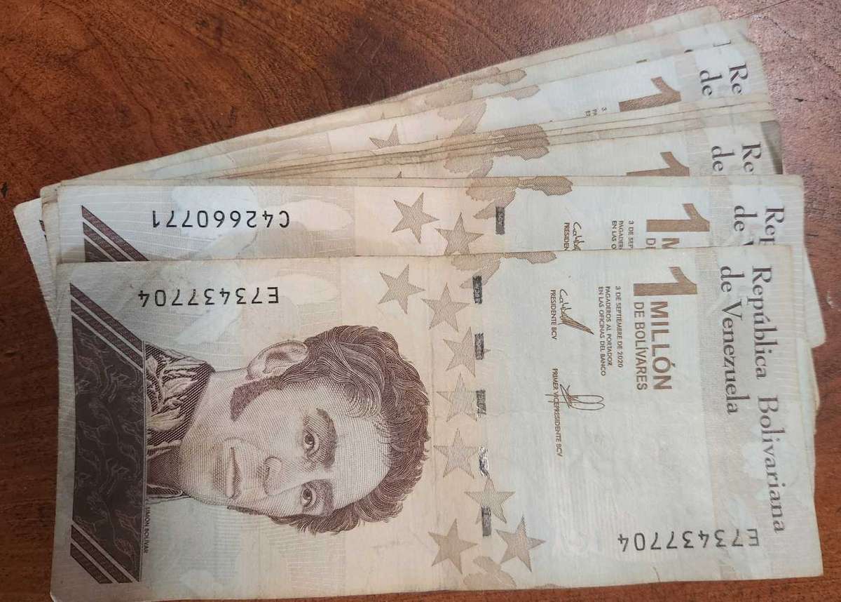 Venezuela 1 Millón Bolivar Notes x10