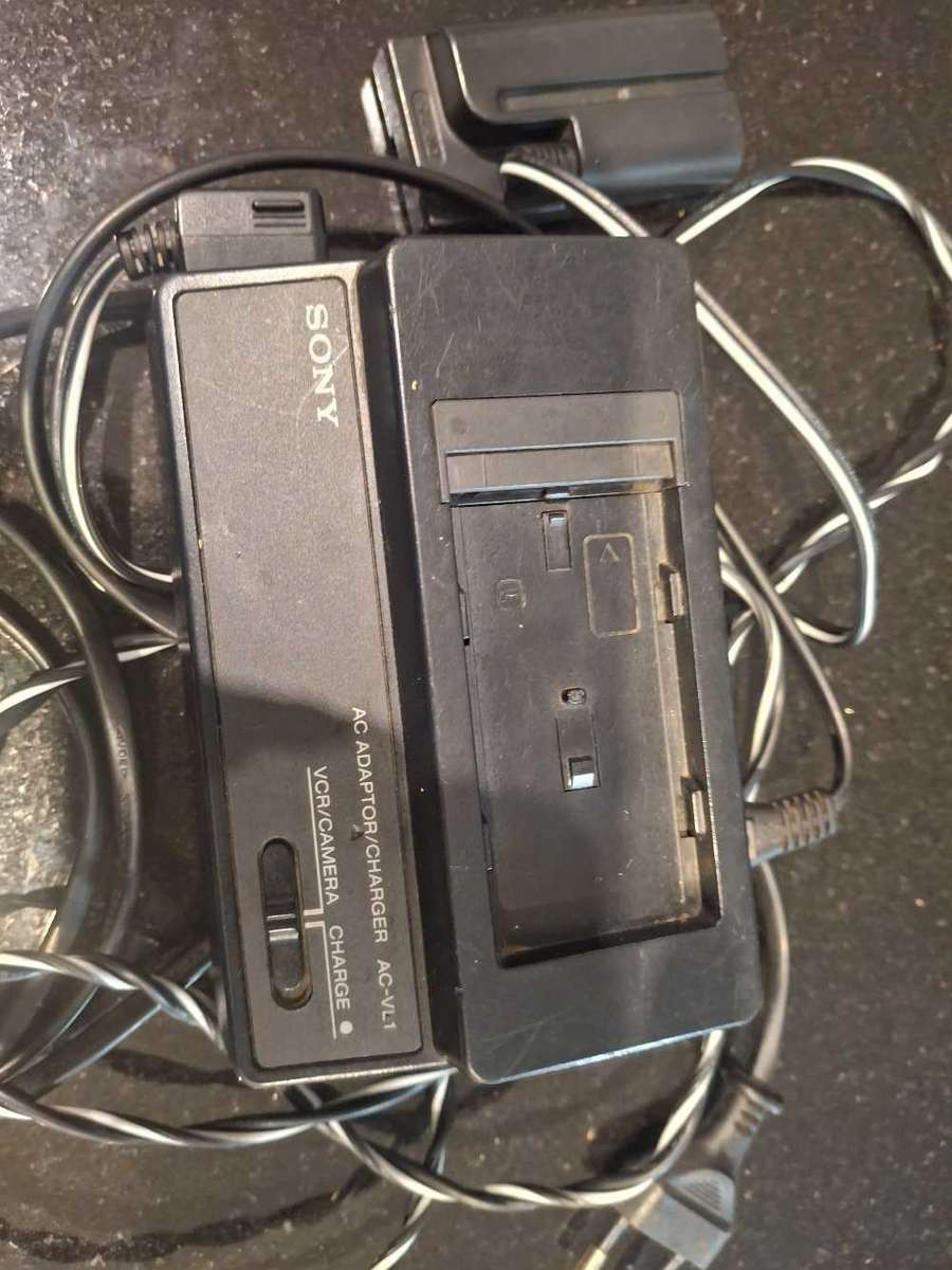 Sony HVR Z5E Direct Charger AC Adapter/Charger