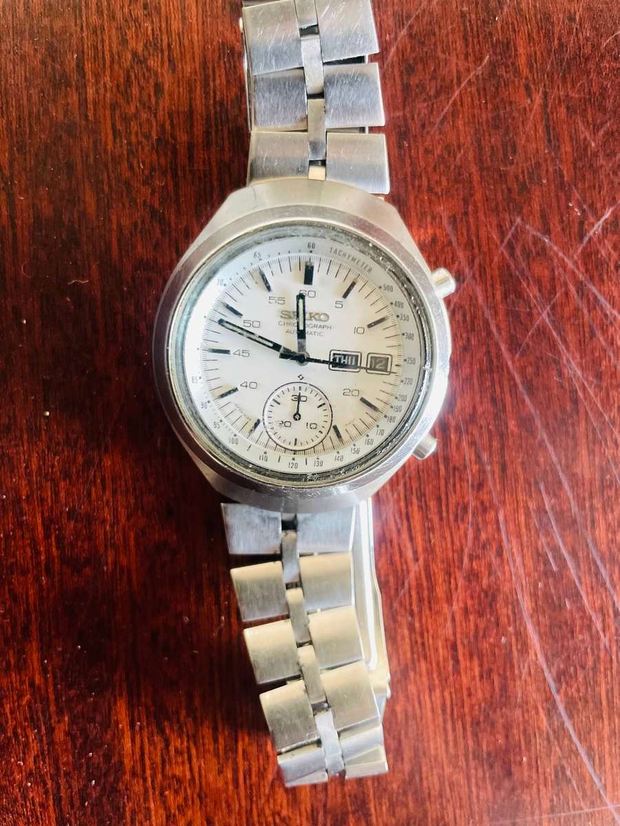 Seiko 6139-7100 automatic chronograph helmet Vintage watch