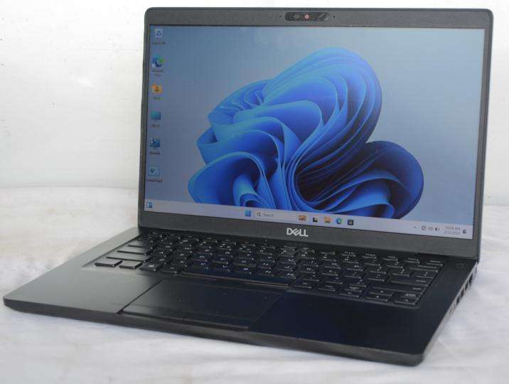 Dell L5401, 9th gen core i7, 512gb SSD, 16gb ram, 14.1", nvidia graphics, wifi, hdmi, win 11 pro