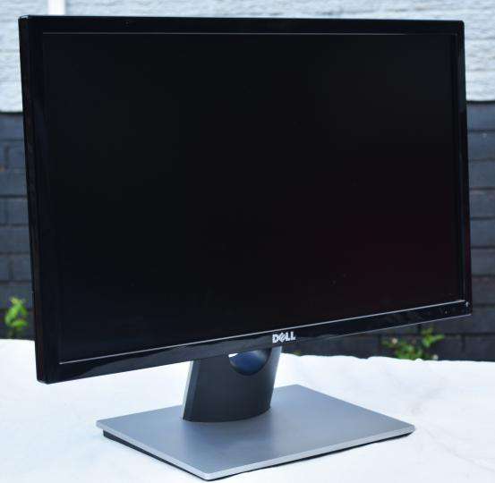 dell lcd monitor se2216h, 22 Inch, vga and hdmi