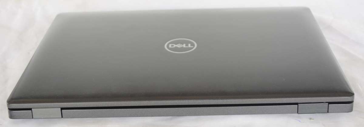 Dell L5401, 9th gen core i7, 512gb SSD, 16gb ram, 14.1", nvidia graphics, wifi, hdmi, win 11 pro