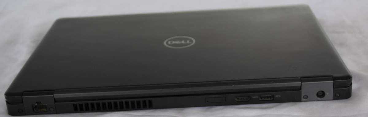 FIRESALE dell  L5490, 8th gen core i5, 500gb hd, 8gb ram, wifi, 3g, cam, 14.1``, win 11 pro, etc