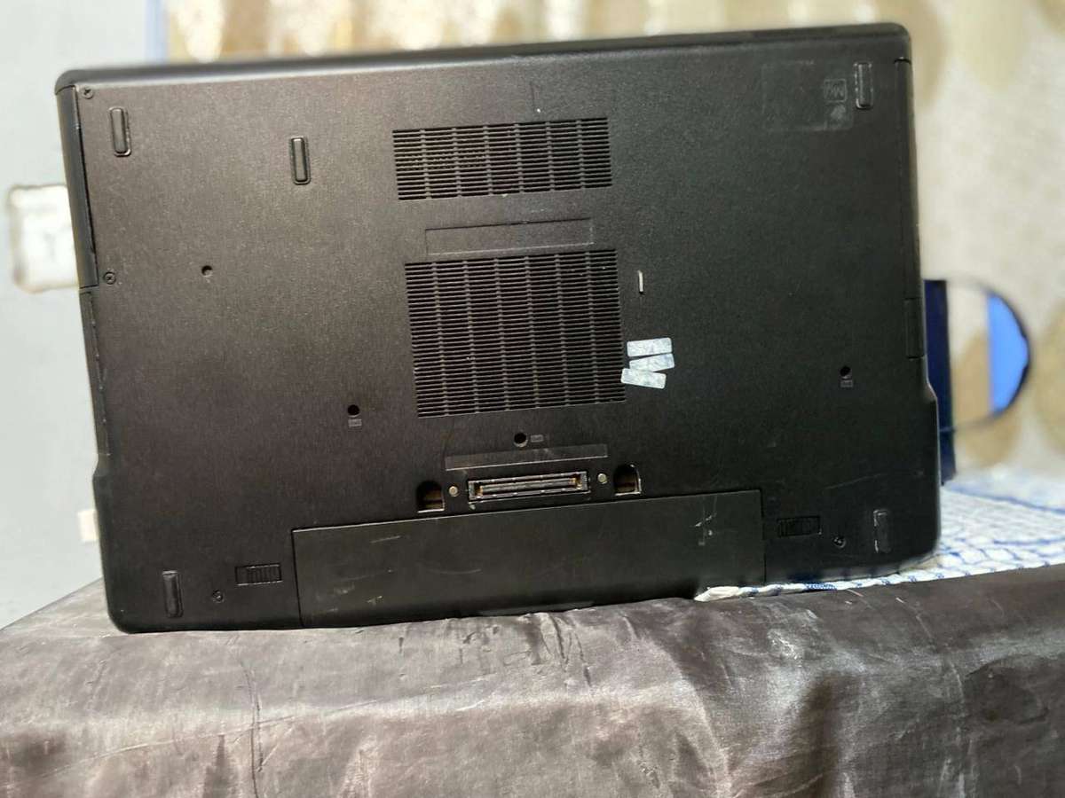 Dell Latitude E6530 Notebook with Intel i5 3rd, 128GB SSD & 6GB RAM, 15.6 Inch Laptop
