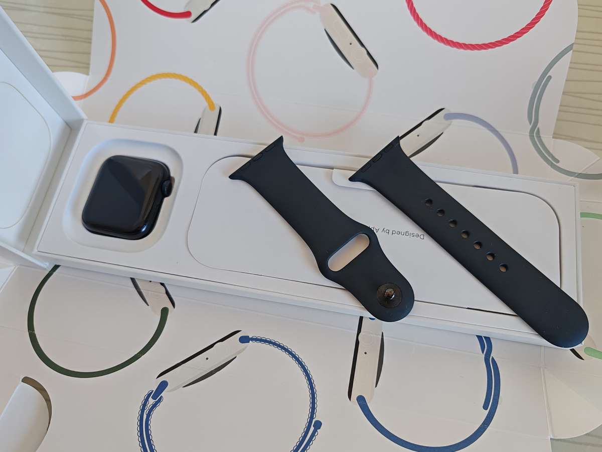 Apple Watch SE 2nd Gen 40mm GPS