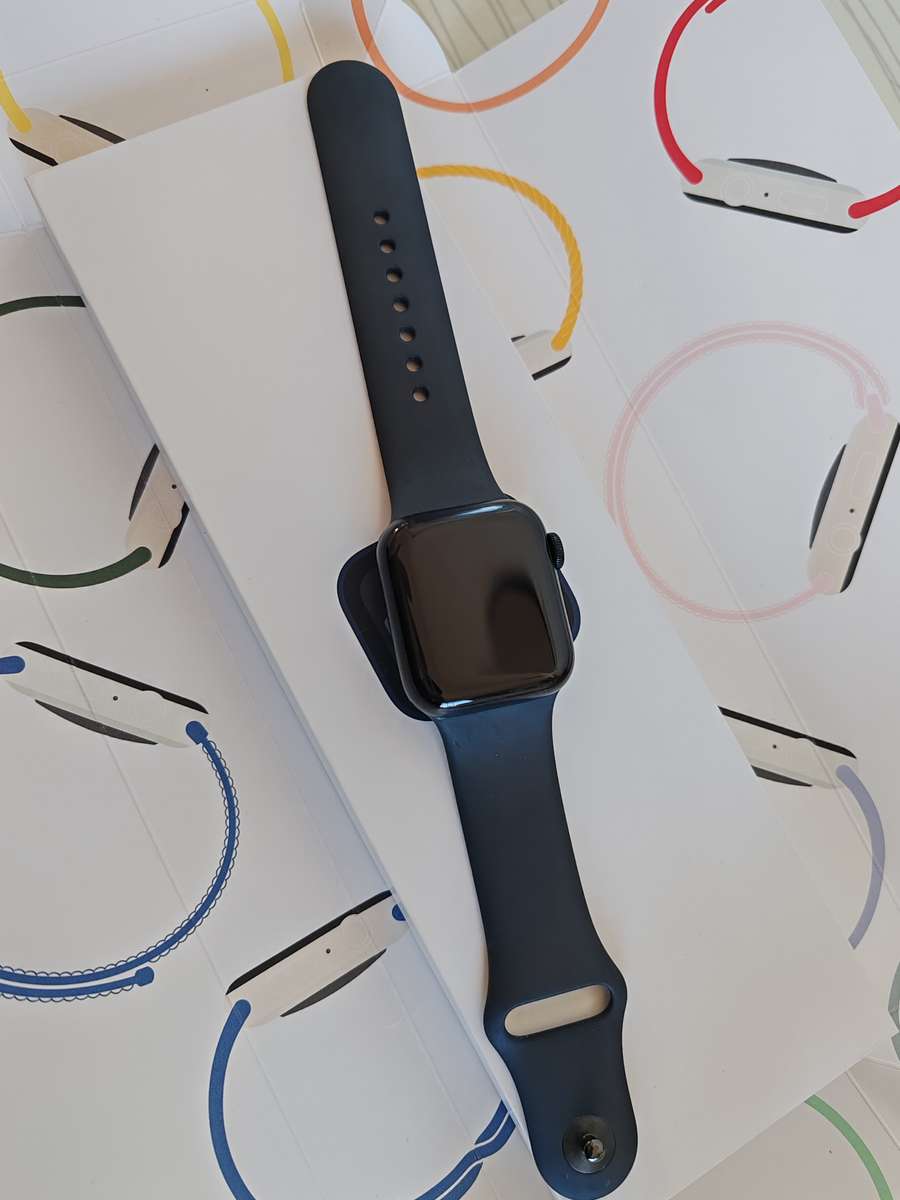 Apple Watch SE 2nd Gen 40mm GPS