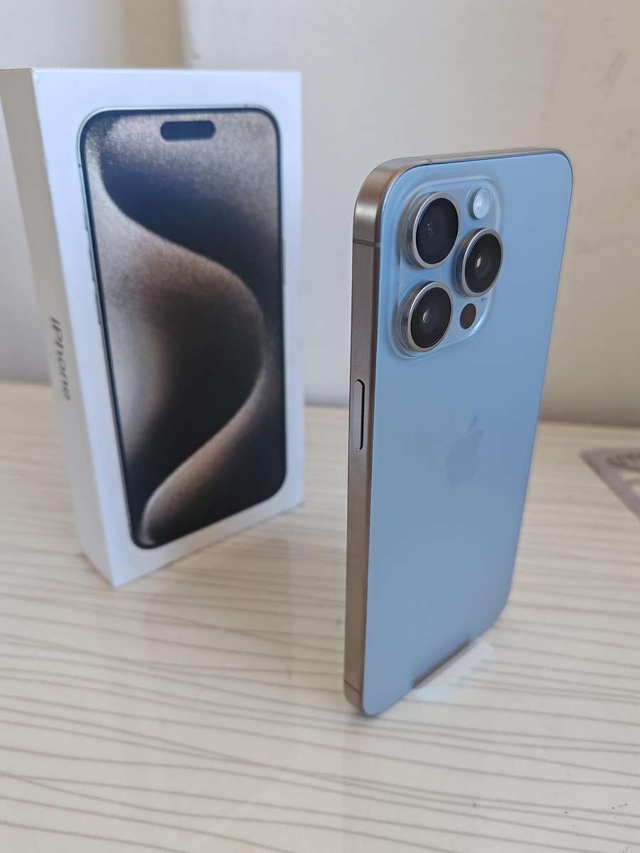 Apple iPhone 15 Pro Max 512GB - Natural Titanium