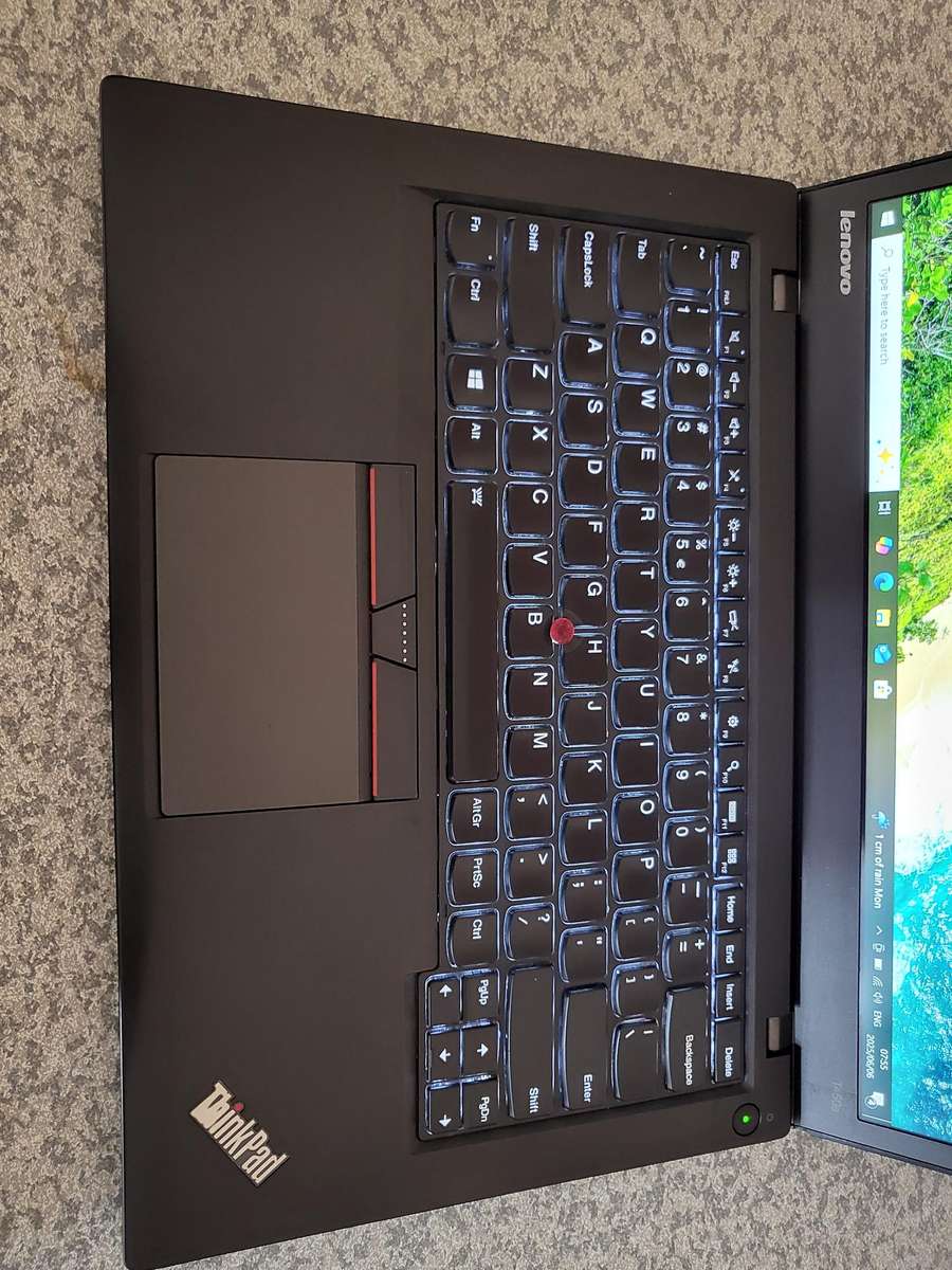 Lenovo ThinkPad T450s (dual batteries )