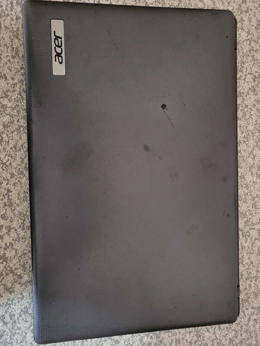 Acer Aspire 5349 Core i5 Notebook 500GB HDD 4GB Ram