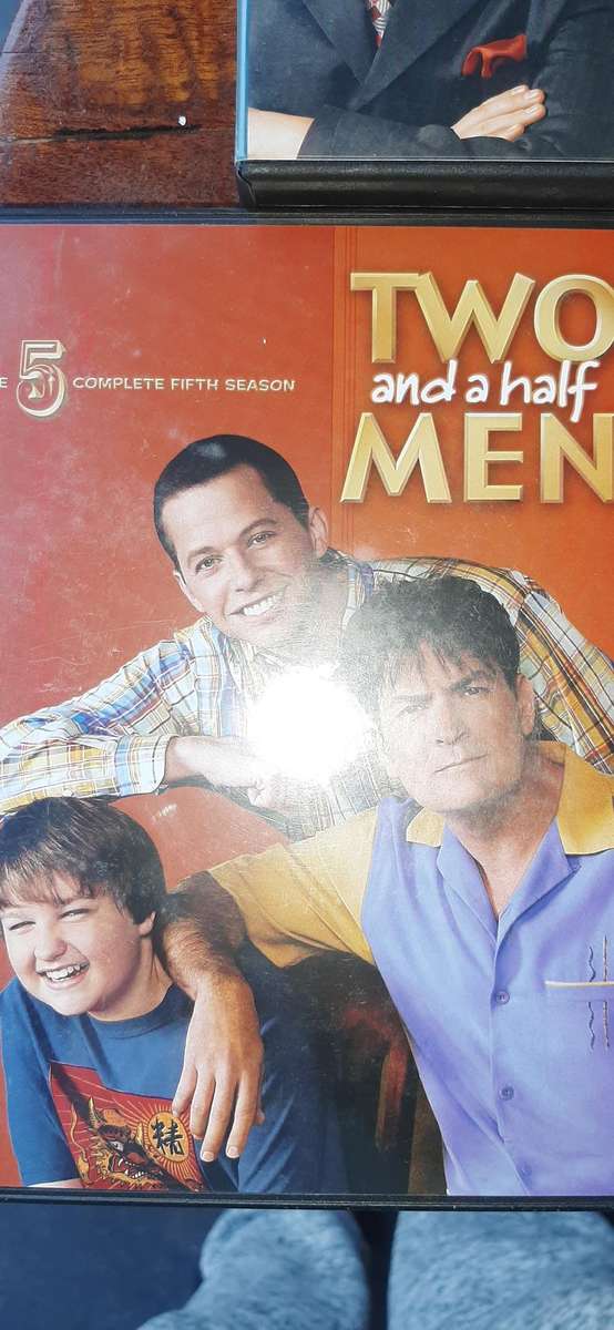Variety of tv series Two and half men dvd's sreies listed in description