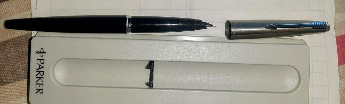Parker 45 Flighter fountain pen in original case.Vintage