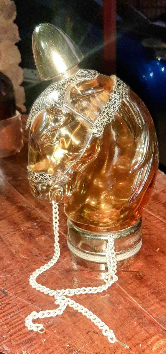Vintage amber horse head musical liqueur bottle.Musical working.Just the bottle.