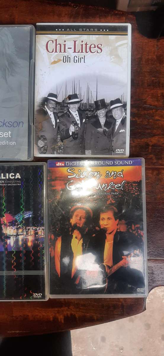 Selection of 10 musical dvd cd's various artist.Look at pics