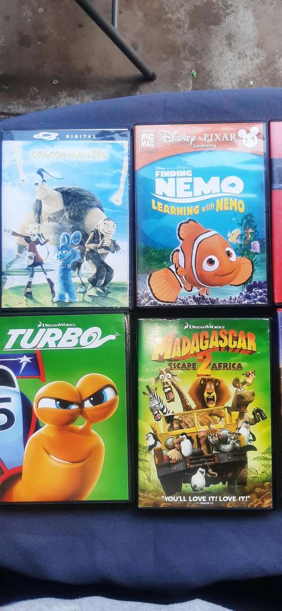 Collection of 10 kids dvd's Dispription on pictures