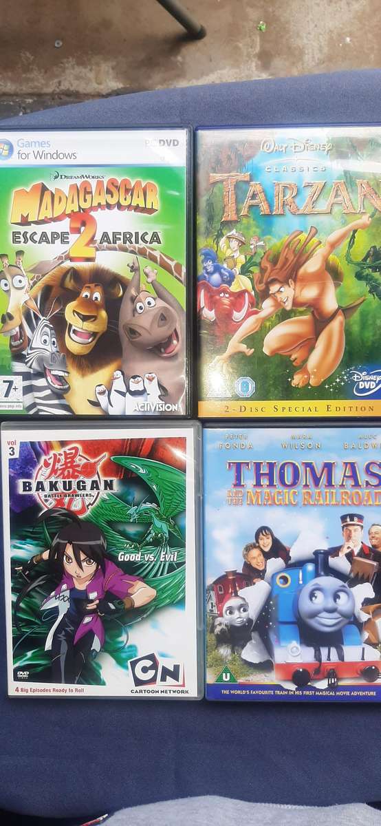 Collection of 10 kids dvd's Dispription on pictures