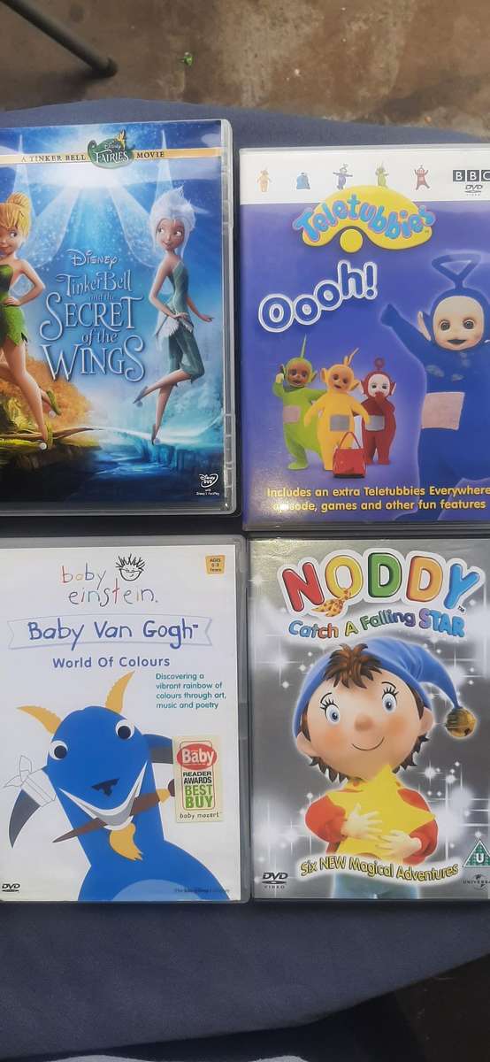Collection of 11 kids dvd's  and pc games.Dispription on pictures