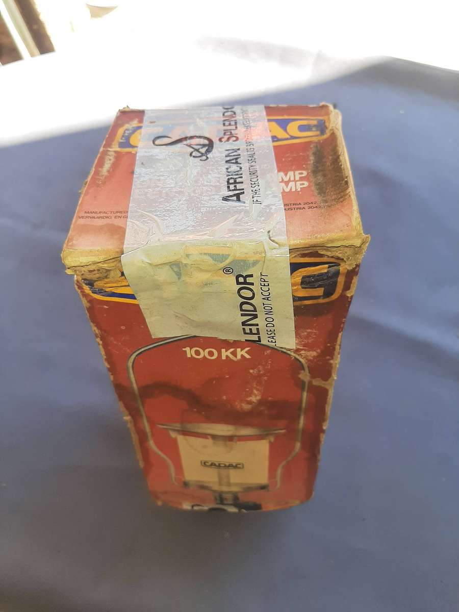 Cadac gas lamp.in box used ones.