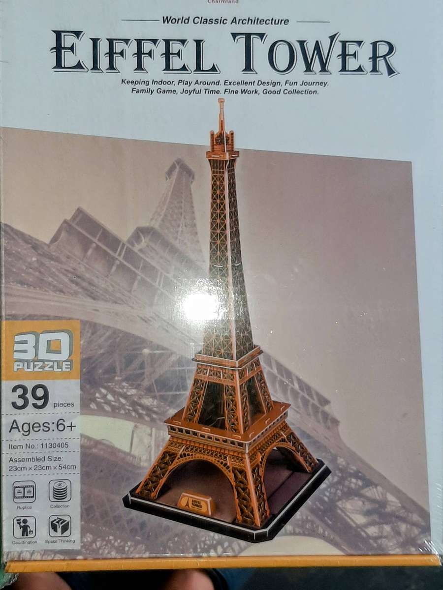 3D puzzles of famous landmarks, including the Statue of Liberty and the Eiffel Tower. These are manu