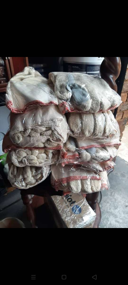 Leather cotton welding gloves.Bid per piece.