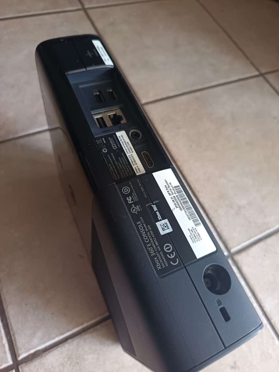 X BOX 360 FOR Spares