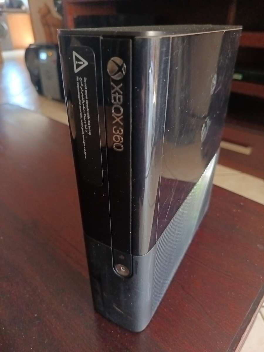 X BOX 360 FOR Spares