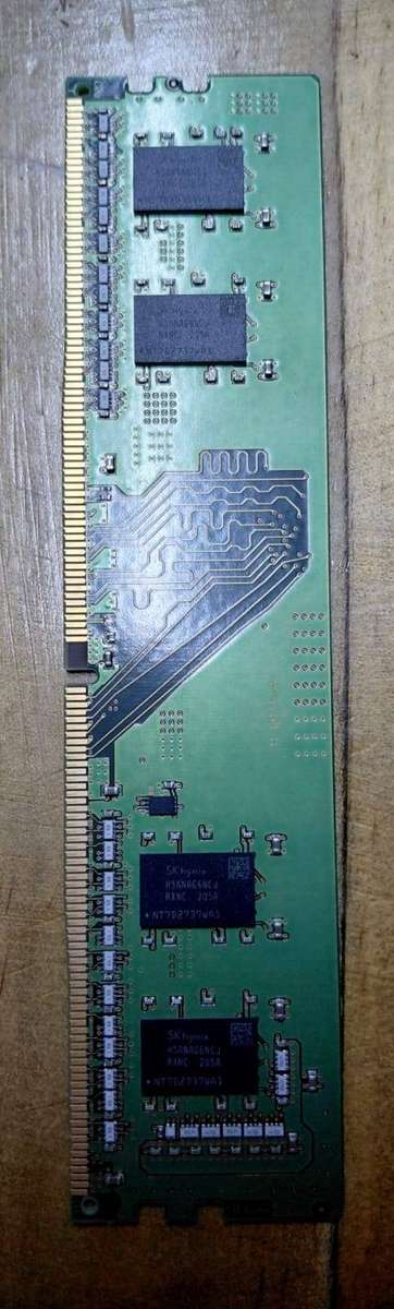 SKhynix 8GB 3200AA PC4 RAM