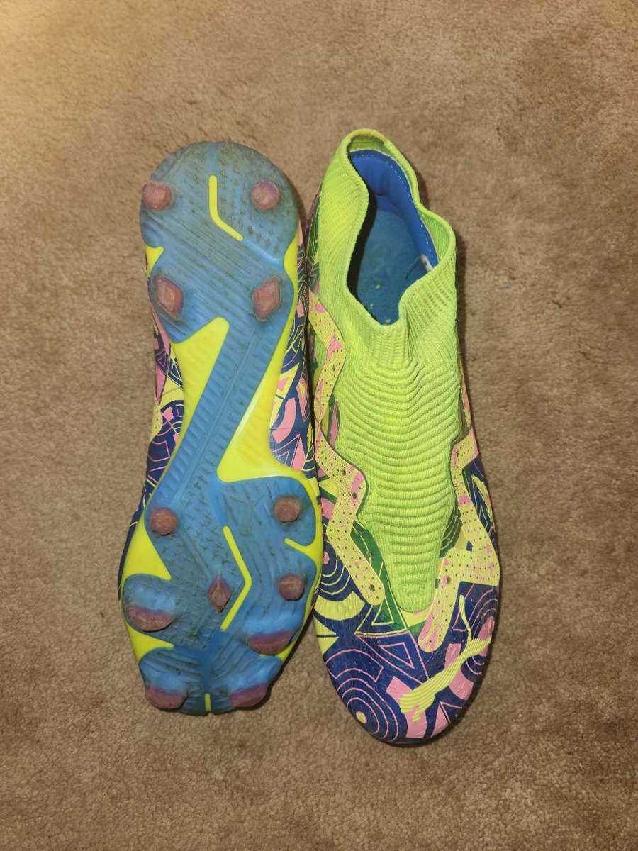 Puma Future Ultimate Energy FG/AG Lace-Up Multicolor Synthetic Mens Football Boots