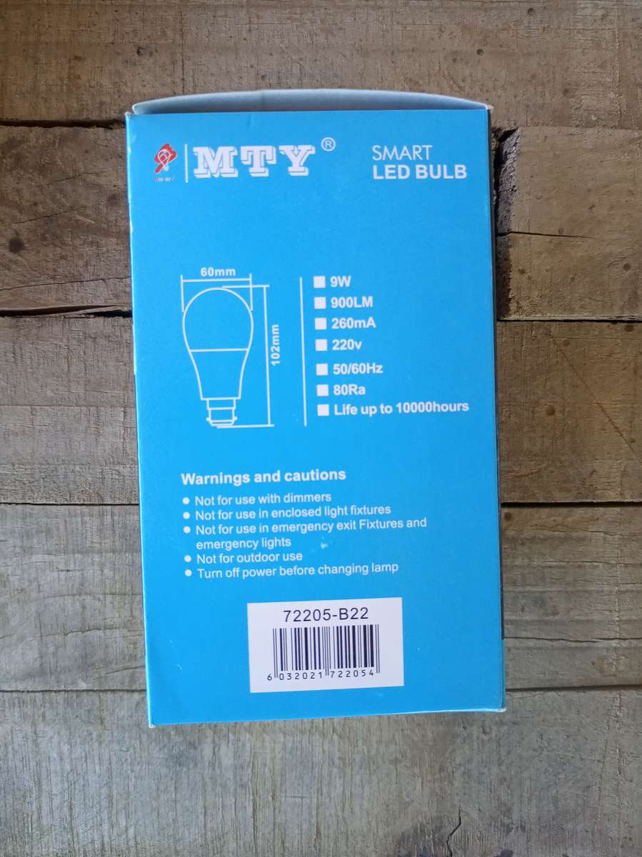 12 x 5w Loadshedding / Emergency Rechargeable Lightbulbs - One bid for all