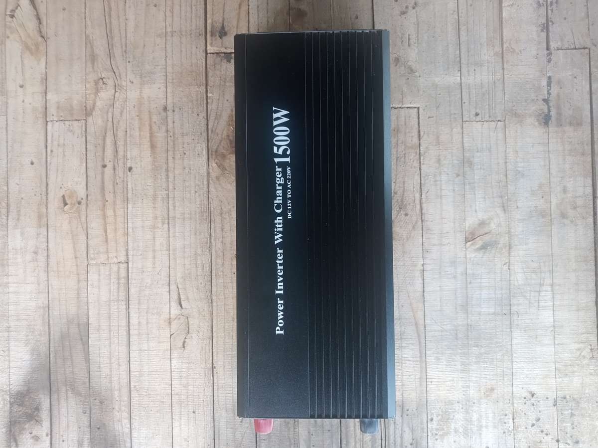1500w Inverter with Built In Battery Charger
