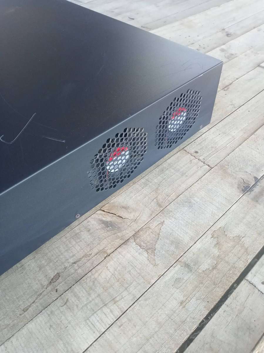 Hikvision 64 Channel NVR (DS-9664NI-ST)