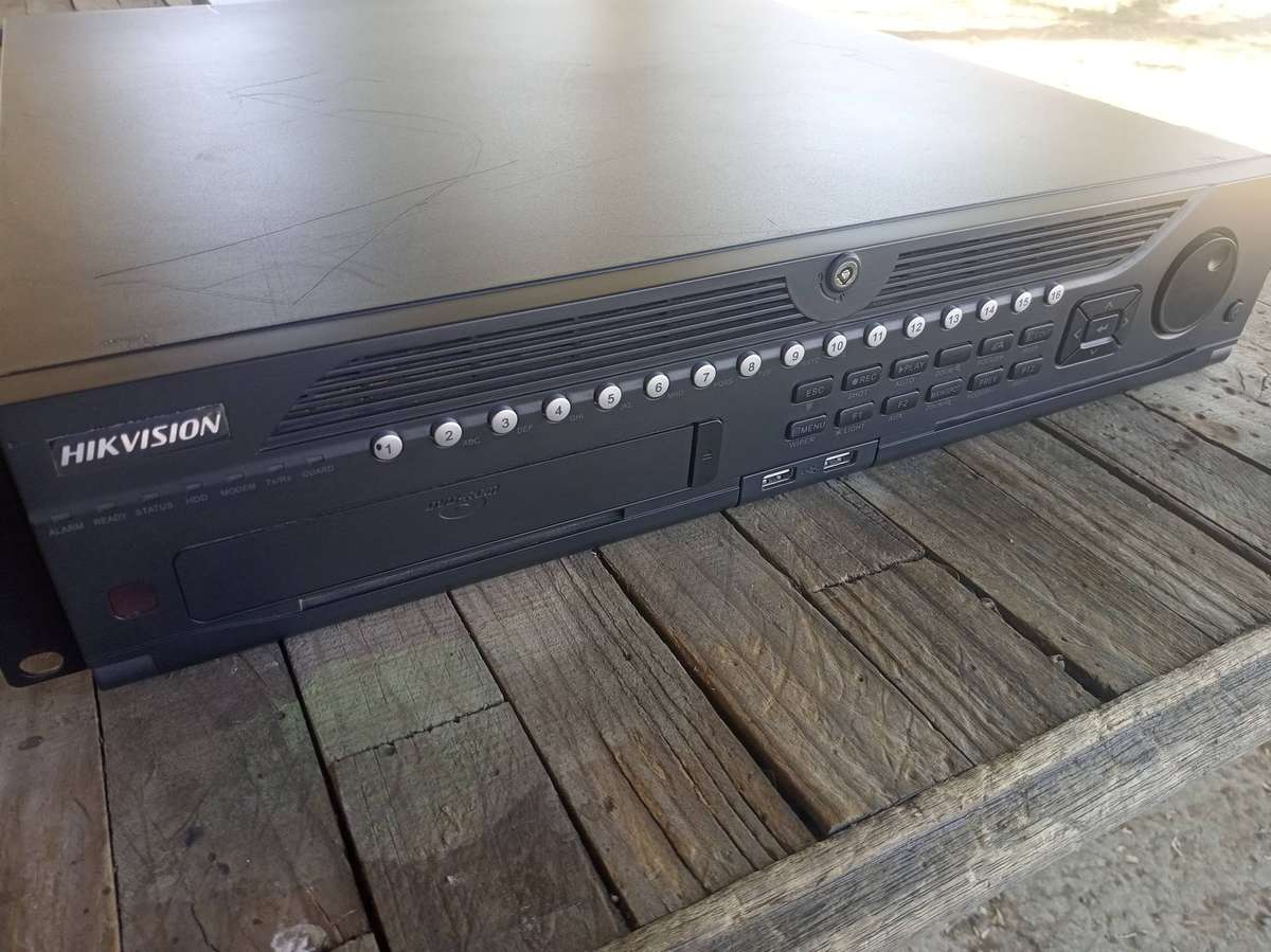 Hikvision 64 Channel NVR (DS-9664NI-ST)