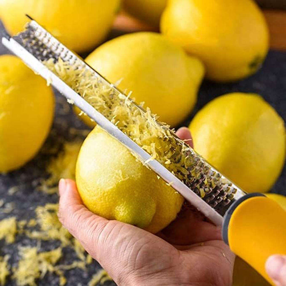 Kitchen Kult Premium Handheld Steel Citrus Juicer with Matching Zester