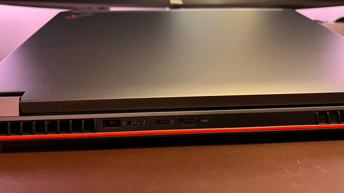 Lenovo ThinkPad P16 Gen 2 16 / Intel i7 / 32GB RAM / 1TB SSD / Win 11 Pro, RTX A1000