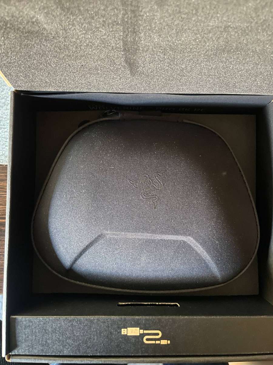Razer Wolverine V3 Pro 8K Wireless Controller