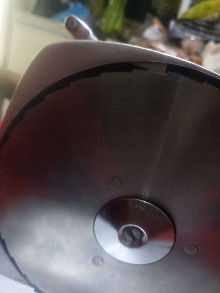 Pineware refurbished bread slicer