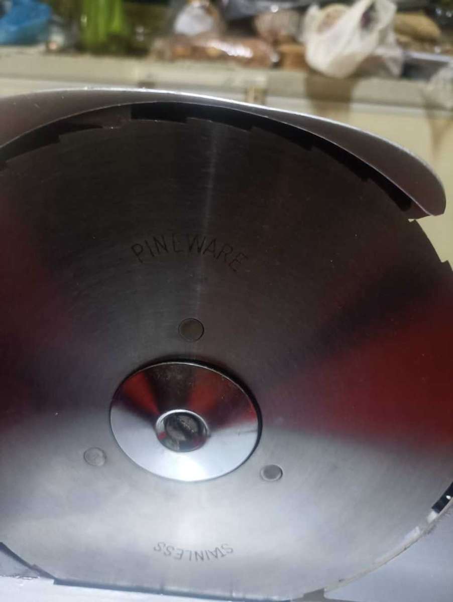 Pineware refurbished bread slicer