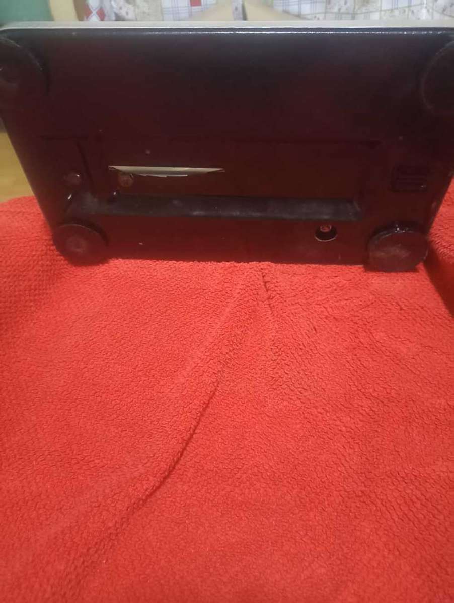 Pineware refurbished bread slicer