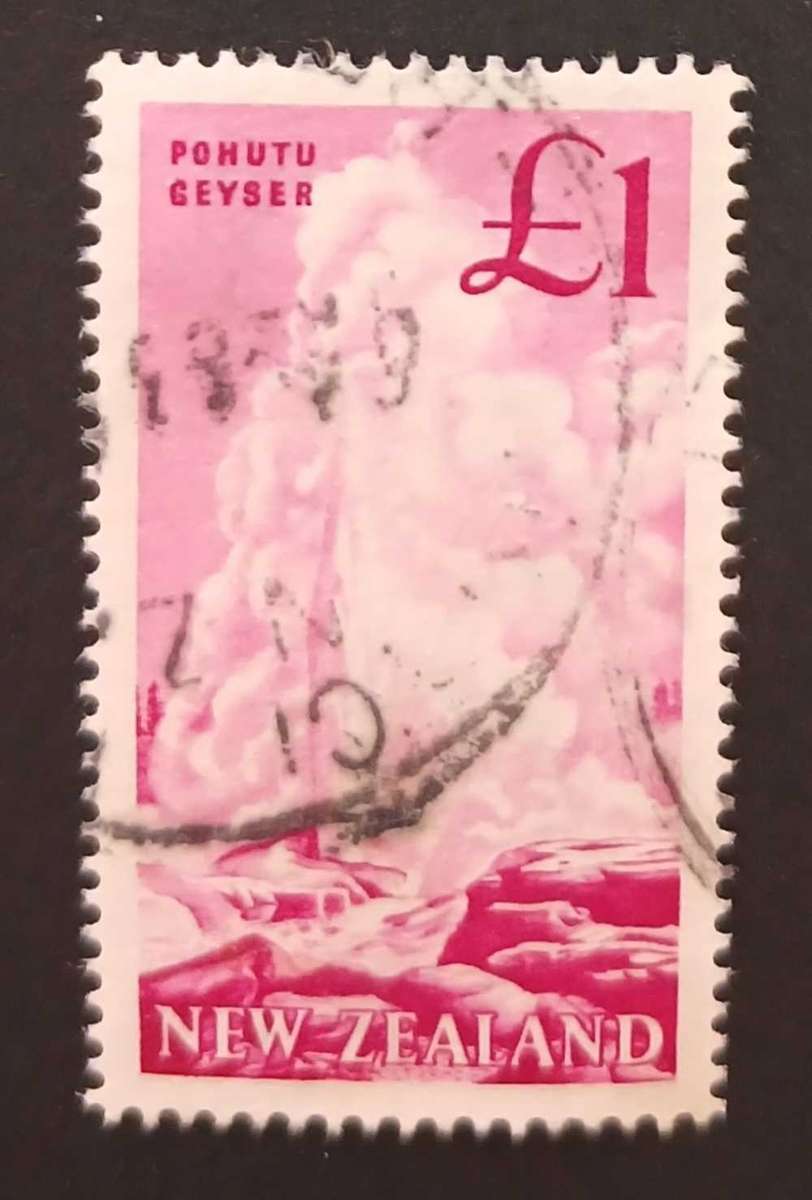 New Zealand 1960 £1 used