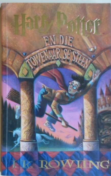 Harry Potter en die Towenaar se Steen - J.K. Rowling.
