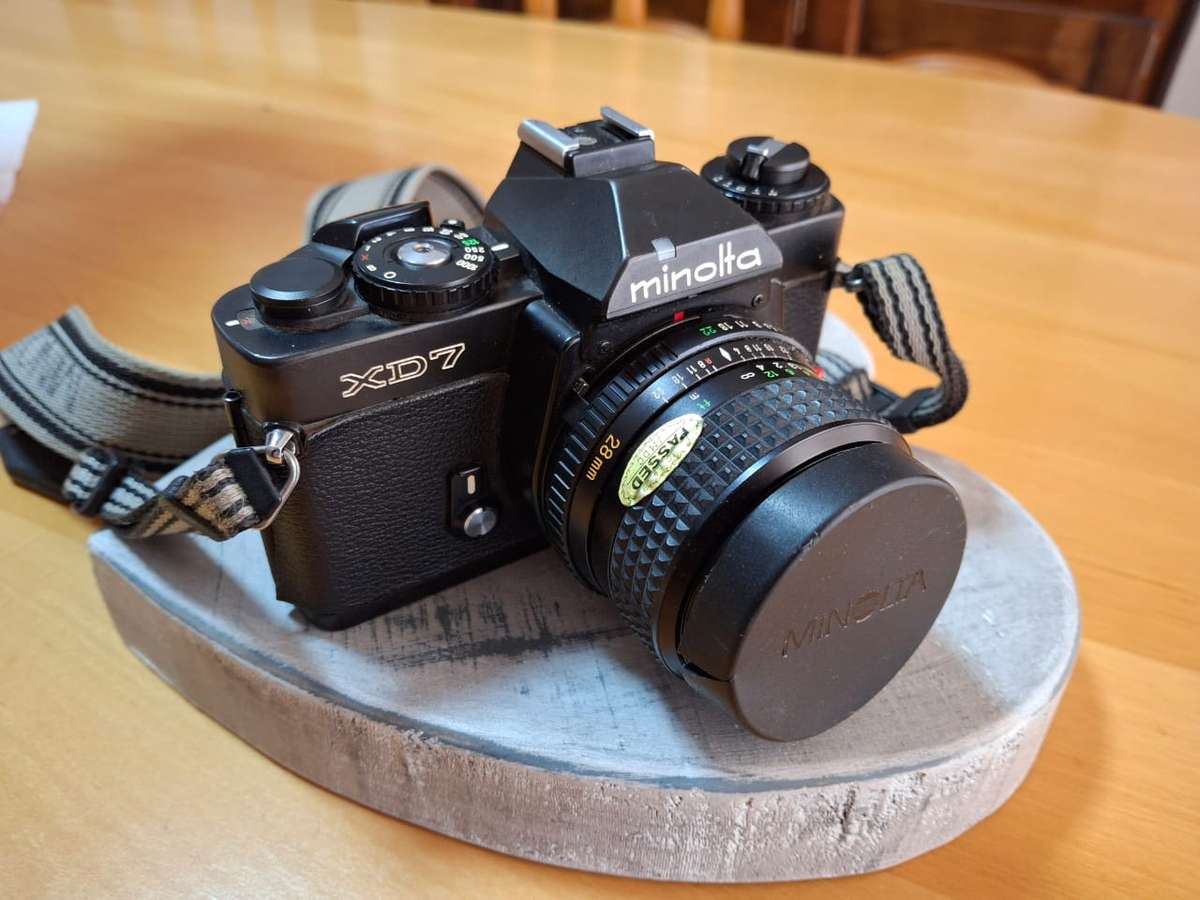 Retro Camera's & Lenses as per Photo's (Bundle)