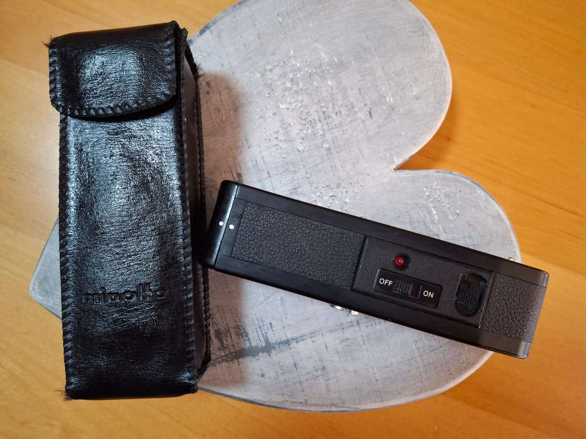 Retro Camera's & Lenses as per Photo's (Bundle)