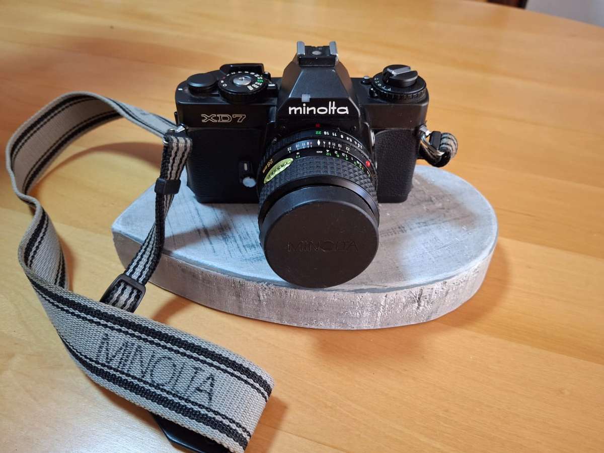 Retro Camera's & Lenses as per Photo's (Bundle)