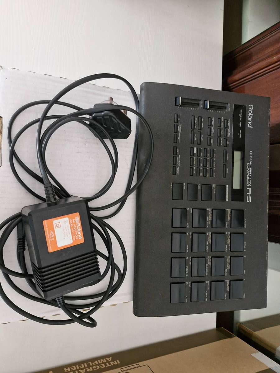 Roland R-5 - Human Rhythm Composer Drum Machine - with Power Supply - Vintage